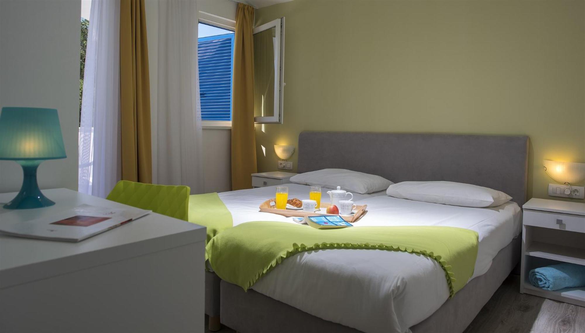 Aminess Vival Port9 Residence Korčula Habitación foto